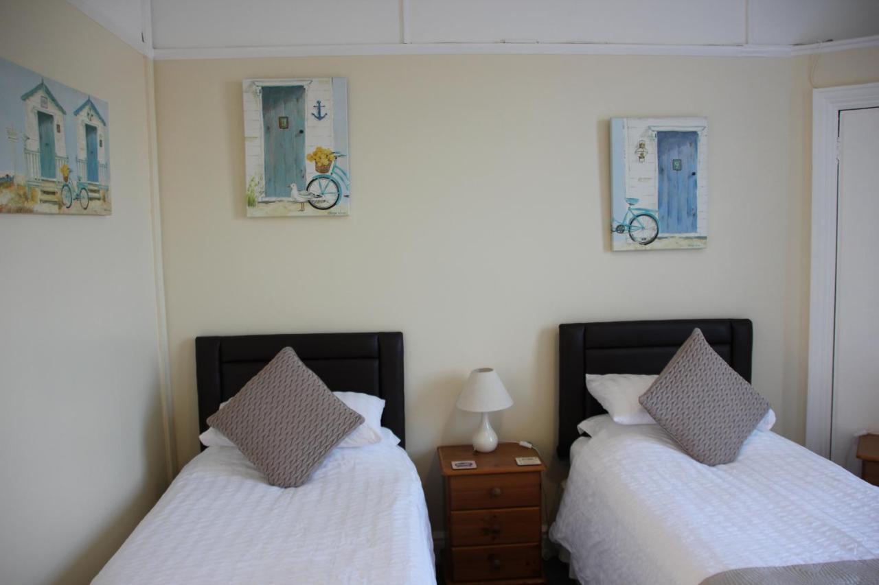 Candlelight Apartment Minehead Bagian luar foto