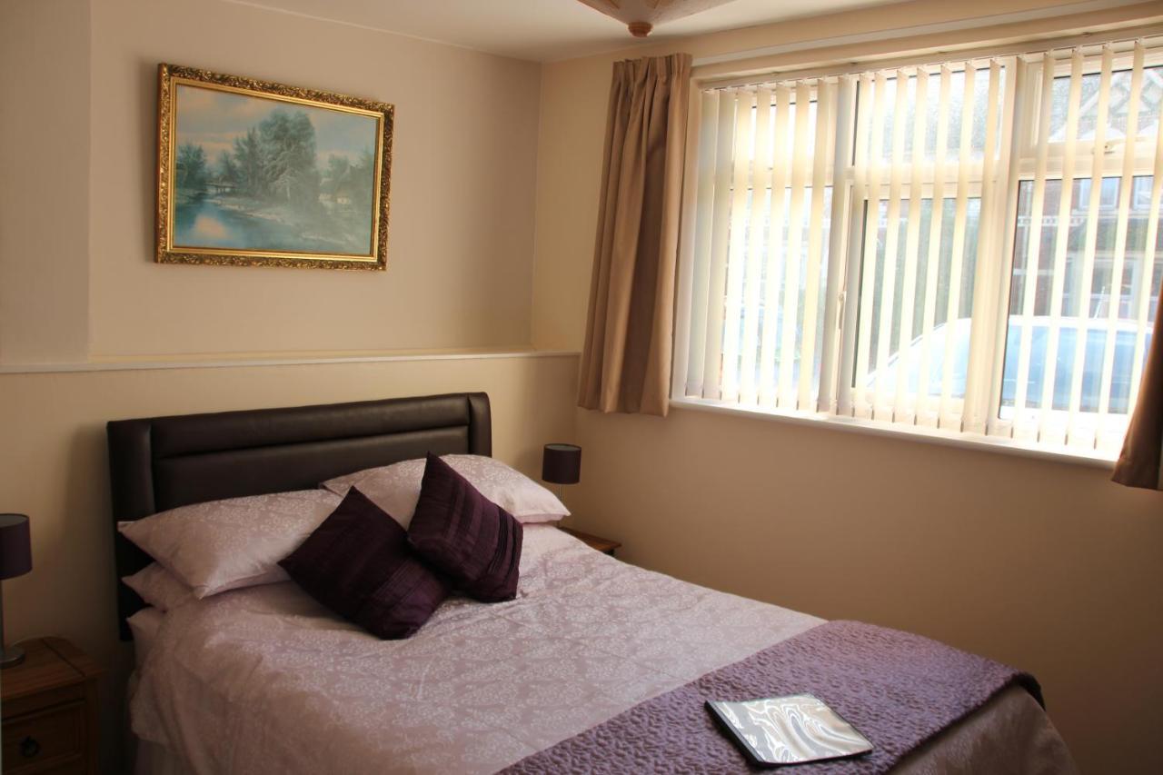 Candlelight Apartment Minehead Bagian luar foto