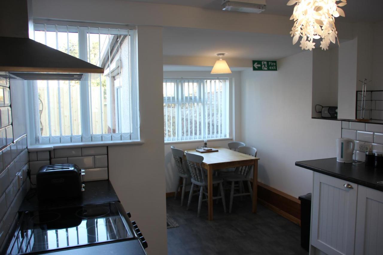 Candlelight Apartment Minehead Bagian luar foto