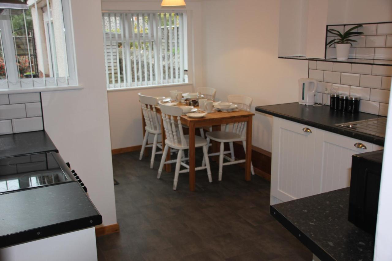 Candlelight Apartment Minehead Bagian luar foto